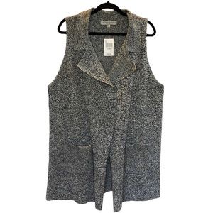 Absolutely famous black and white marled collard Long Line sweater vest XL